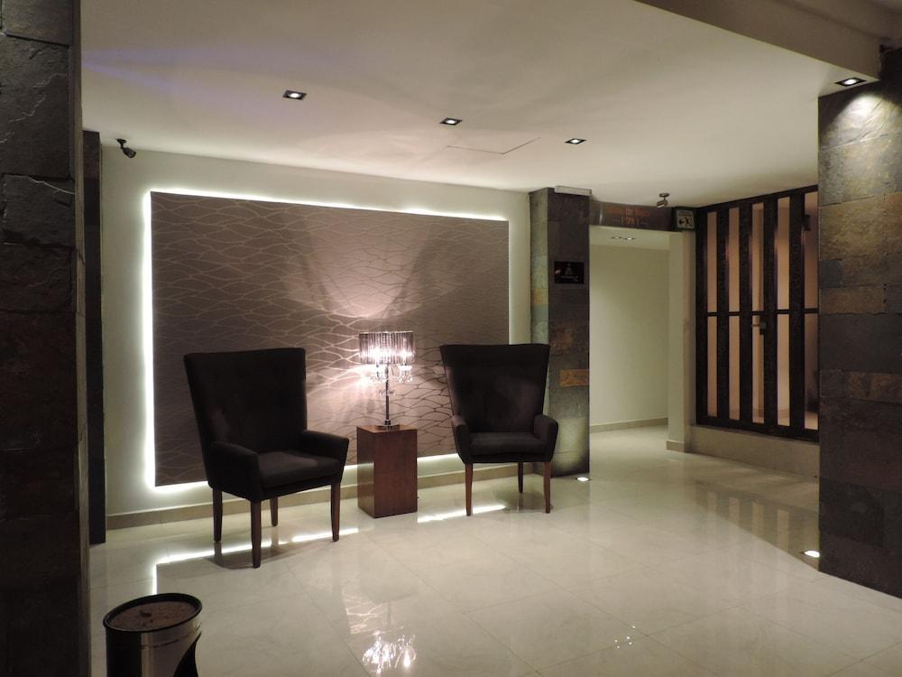 Hotel Senorial Platino León Buitenkant foto